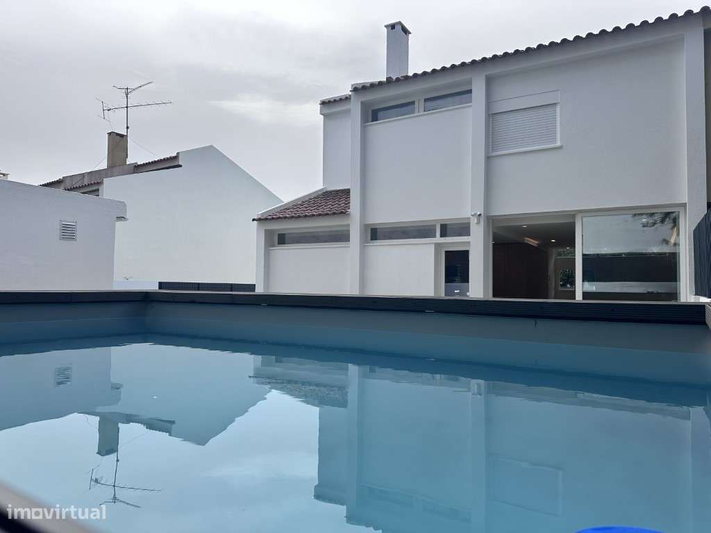 Moradia de Luxo V5 - Conforto, Modernidade e Elegância-27