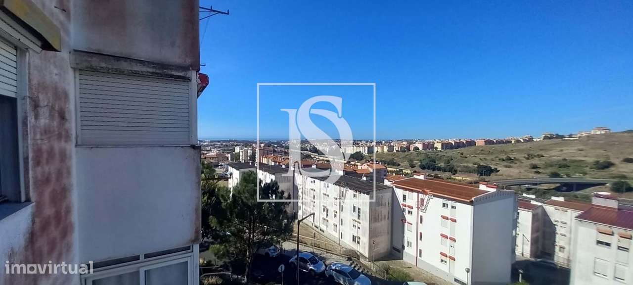 Apartamento T3 c/ arrecadação em Monte Abraão, Sintra-25