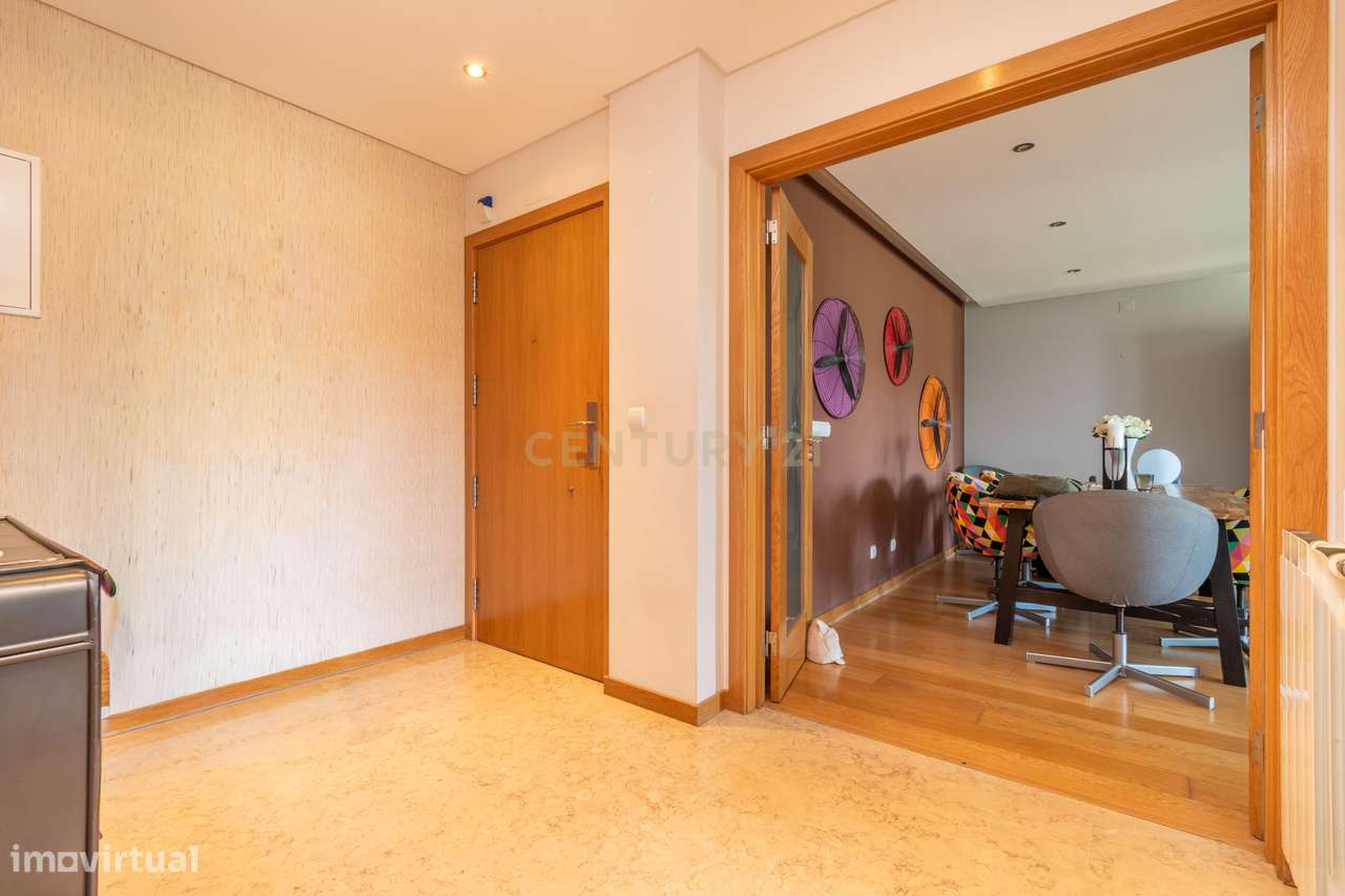 Apartamento T3 na Quinta da Parreirinha-5