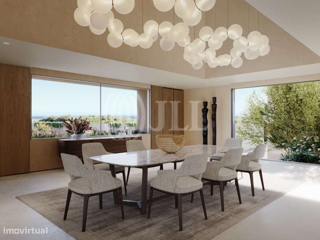 Moradia T3+1 Triplex com jardim, no Plátanos, em Cascais - Grande imagem: 2/51