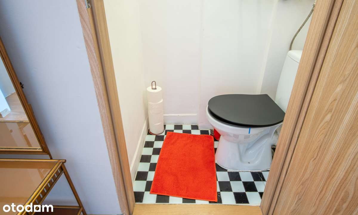 Kawalerka w ścisłym centrum - gotowa do zamieszkania lub wynajmu-5