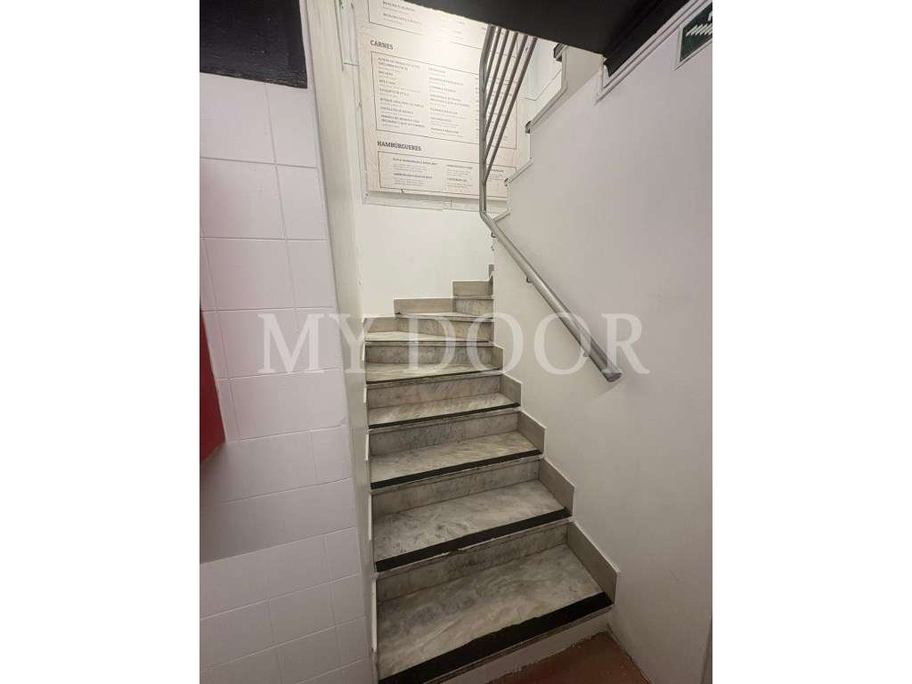 Av. Moscavide - Pastelaria / Restaurante -Trespasse - Central-25