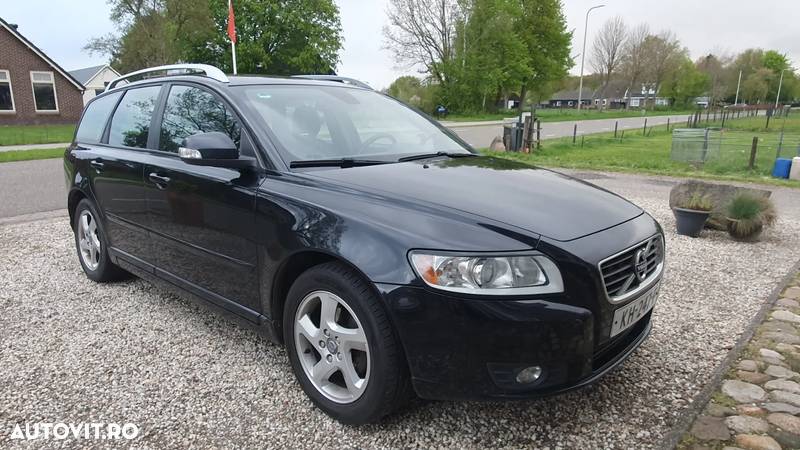 Volvo V50 - 4