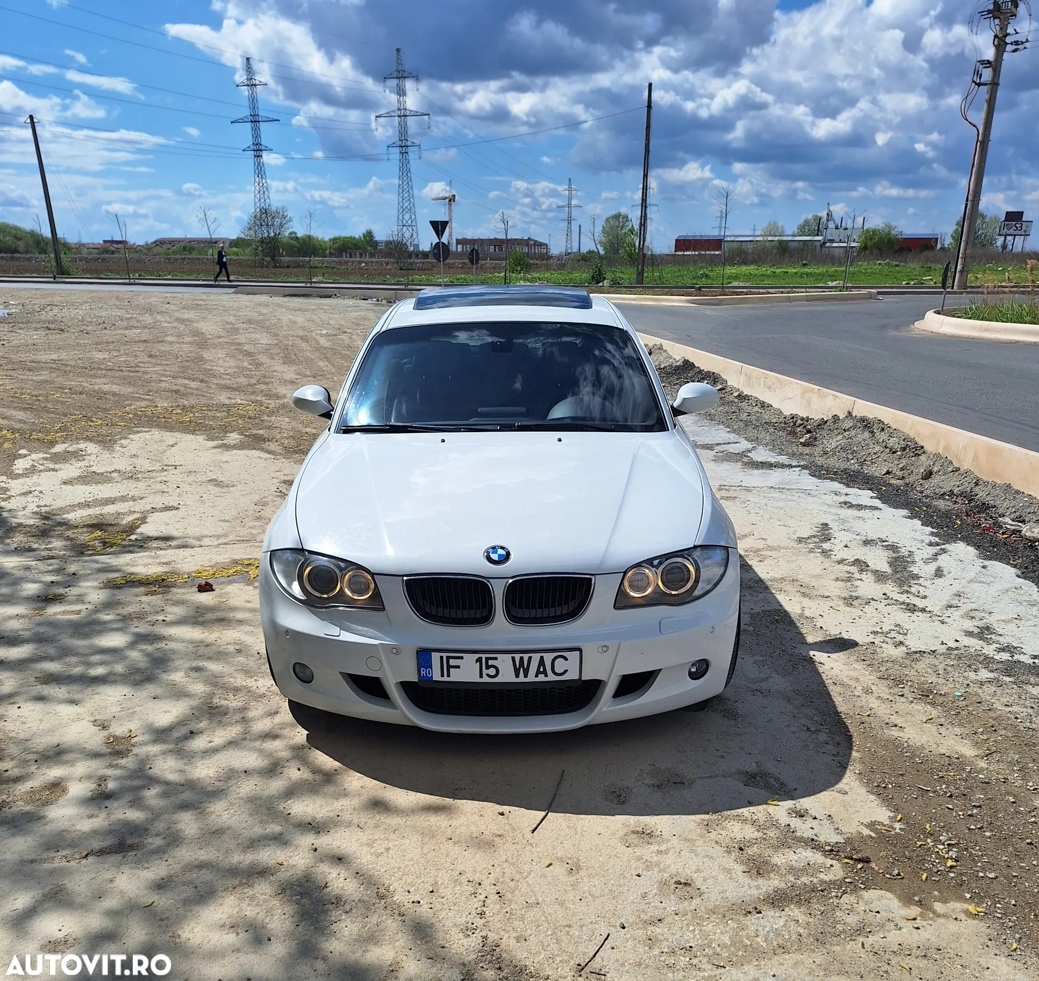 BMW Seria 1 123d - 22