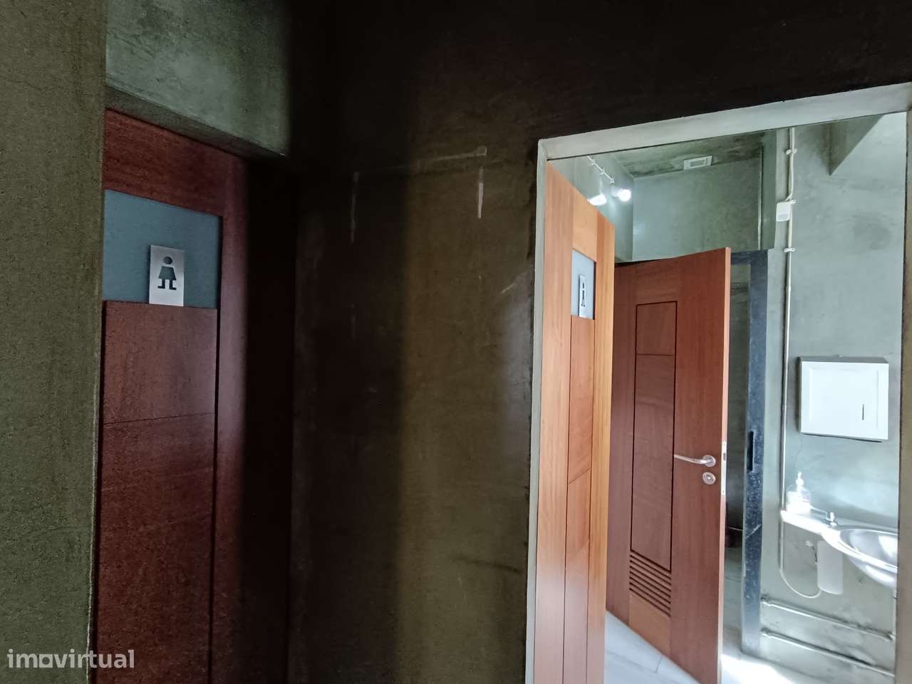 Loja >=T10 Venda em Abrantes (São Vicente e São João) e Alferrarede,Ab - Grande imagem: 4/51