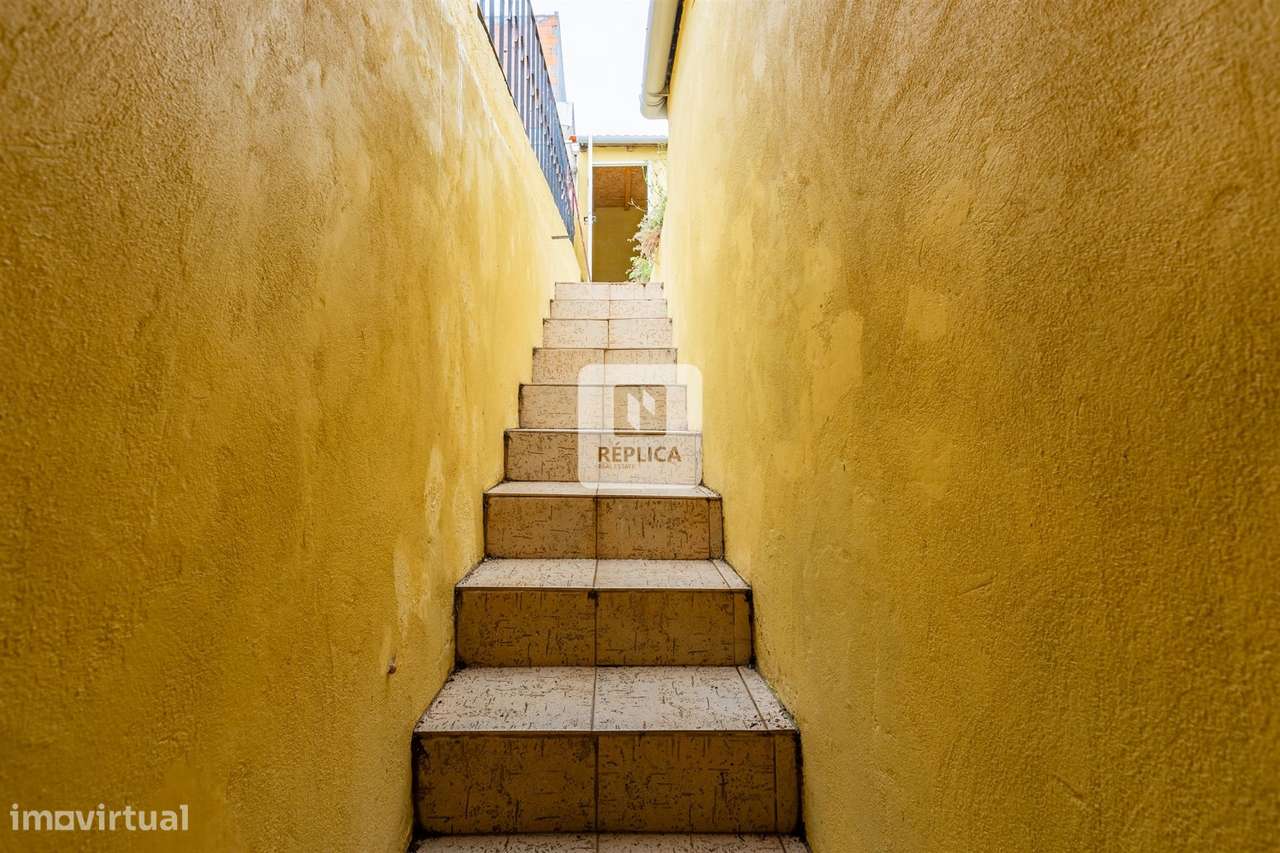 Moradia remodelada em Campanhã. - Grande imagem: 4/35