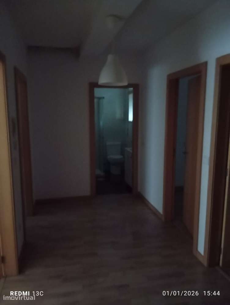 Moradia com logradouro T4 em Mafamude ( Corte Inglês) - Grande imagem: 4/12