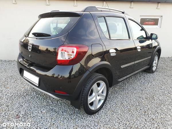 Dacia Sandero Stepway 1.5 dCi Laureate - 4