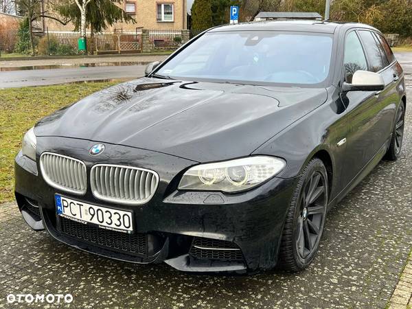 BMW Seria 5 M550d xDrive - 25