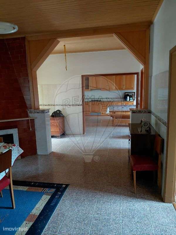 Moradia T3 para venda-7