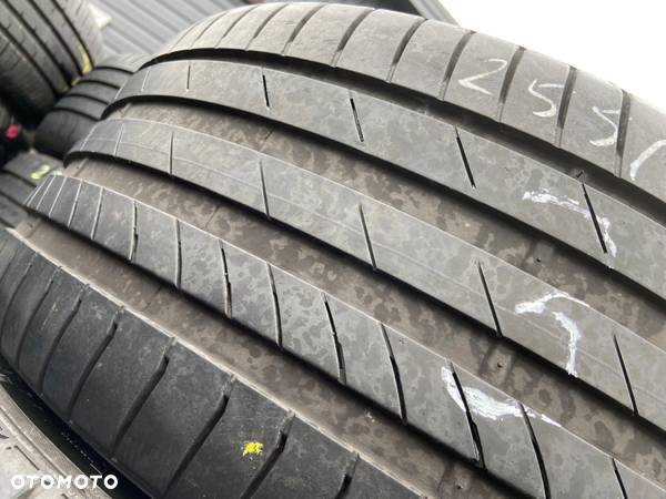 255/35/19 Kumho Ecsta PS71_5,5mm_2szt_(338) - 3