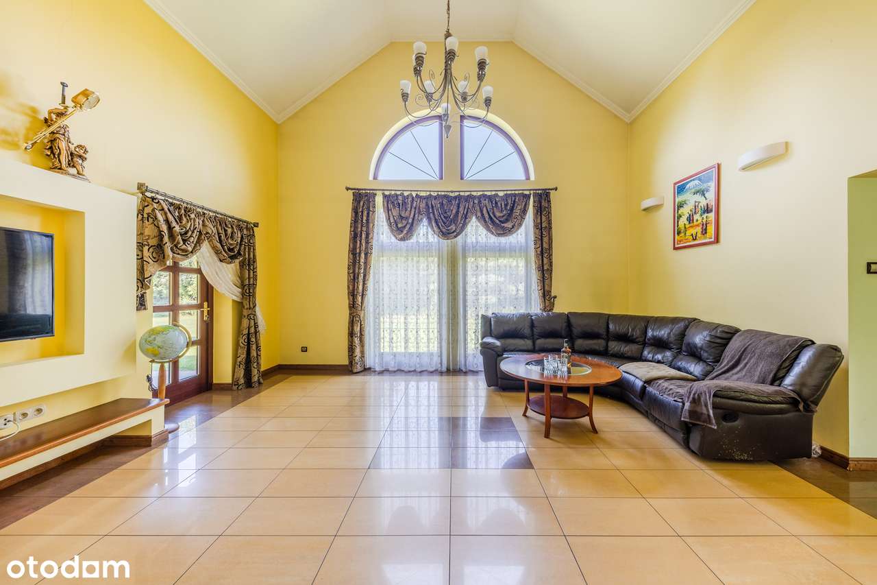 Wyjątkowy dom w Ludwikowie-8