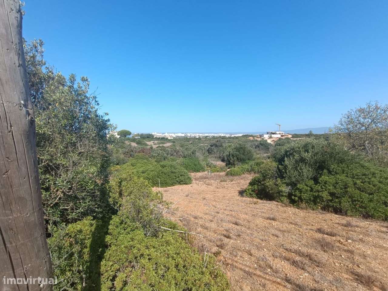 Terreno - Grande imagem: 2/11