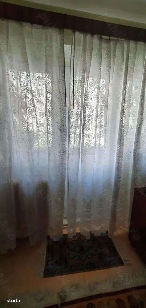 De vânzare apartament 3 camere decomandat-4