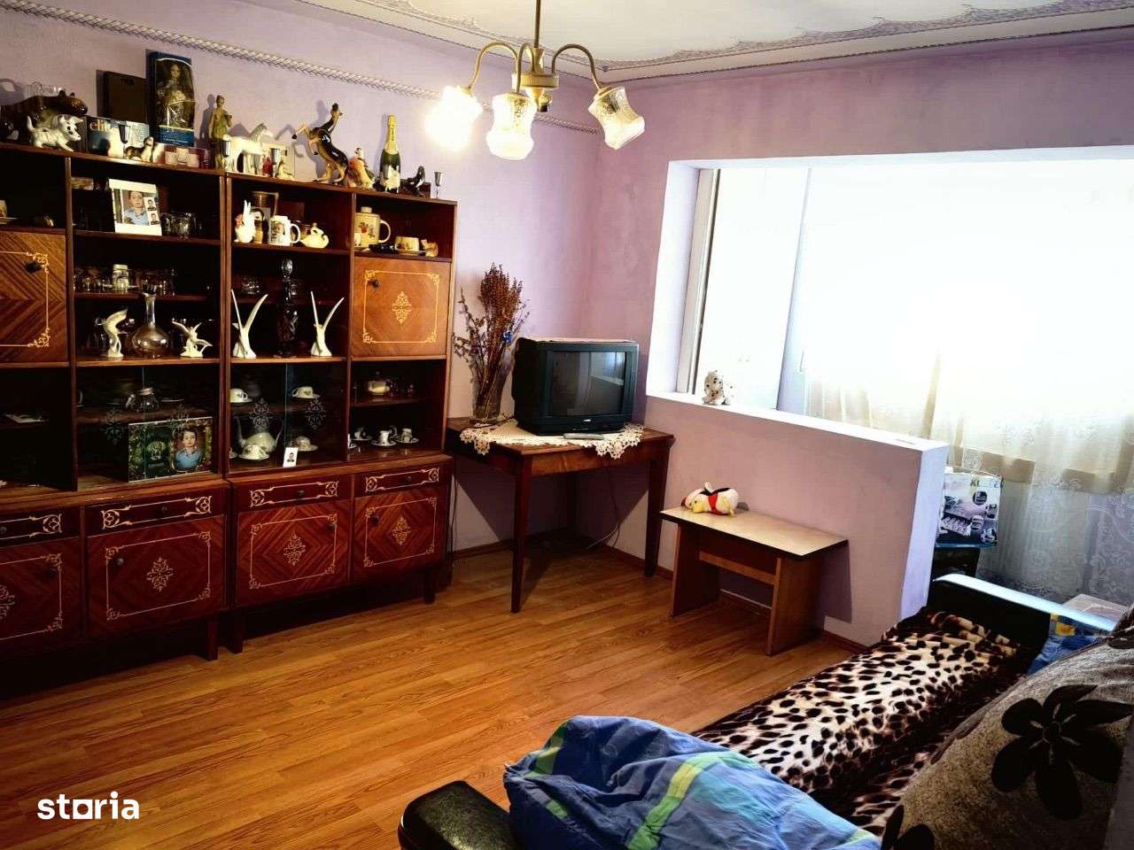 Apartament 2 camere 50 mp etaj 3 zona Pietris - Imagine principală: 1/6