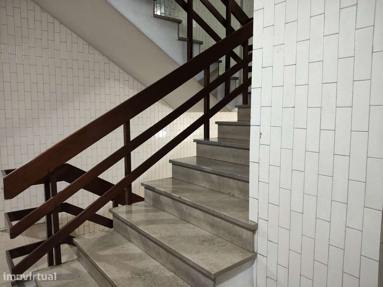 Apartamento T4 / Varandas / Garagem / Leiria centro-20