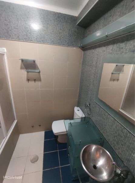 T3 Santo António dos Olivais - Grande imagem: 4/7