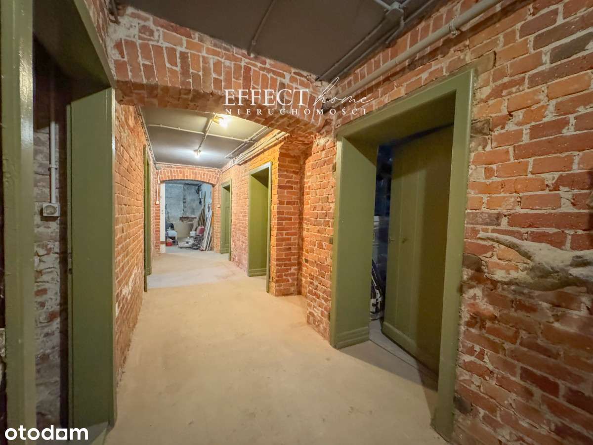 Unikatowy lokal 122,14 m² w pięknej kamienicy-0