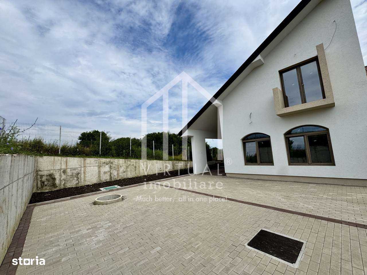 Casa cuplata cu 5 camere, 162mp utili, 265mp curte libera, Sura Mica - Imagine principală: 1/20