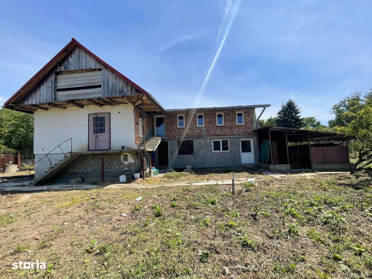 ageuropa.ro vinde casa cu 3 camere si teren 1000mp zona TITULESCU.