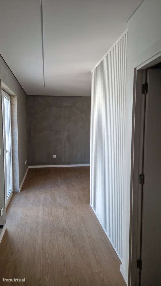 Apartamento T0 Novo no  centro Estarreja-3