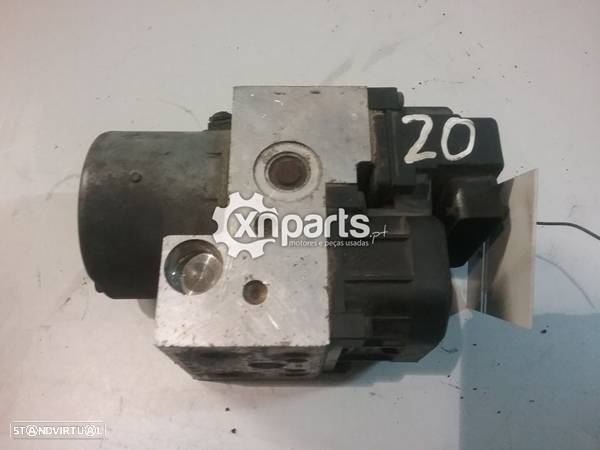 ABS CITROЁN XSARA Picasso REF. BOSCH 0 273 004 353 1999 - ... Usado - 3