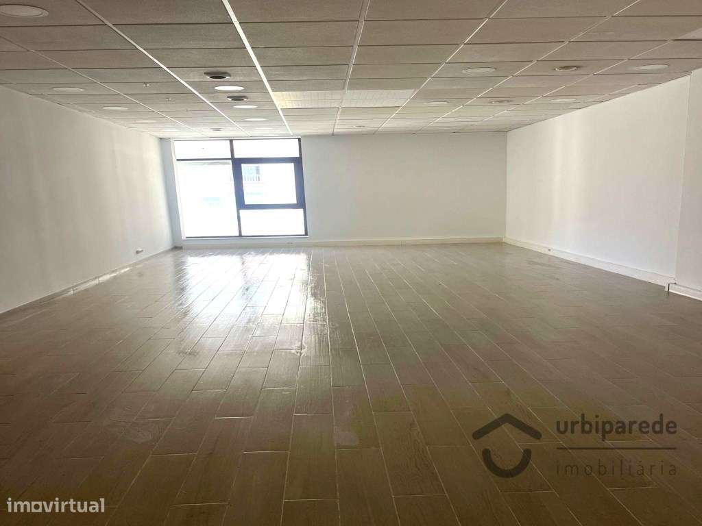 Escritório no Moinho das Antas totalmente remodelado-6