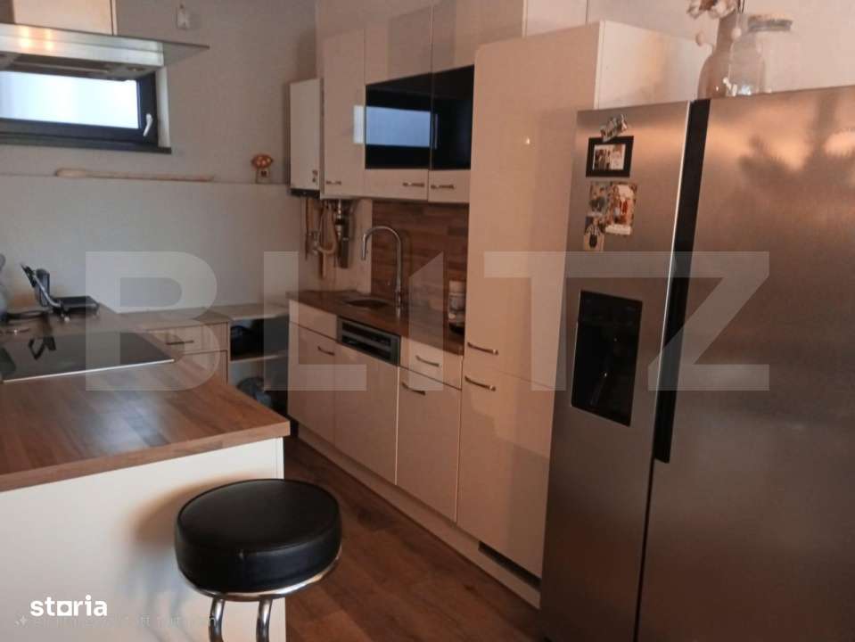 Casa de vanzare, 3 camere, 106 mp + 691 mp teren, zona linistita - Imagine principală: 4/9