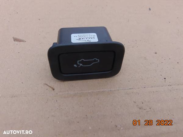 Buton inchidere haion Range Rover Evoque 2011-2018 jaguar XF - 1