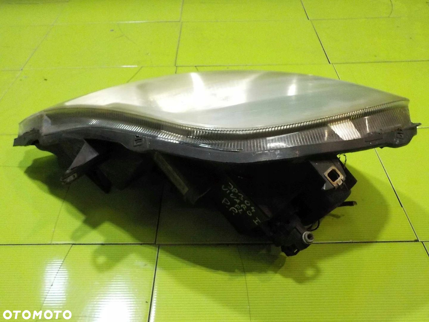 OPEL VIVARO A LIFT 06r lampa prawa przod 8200701366 - 3