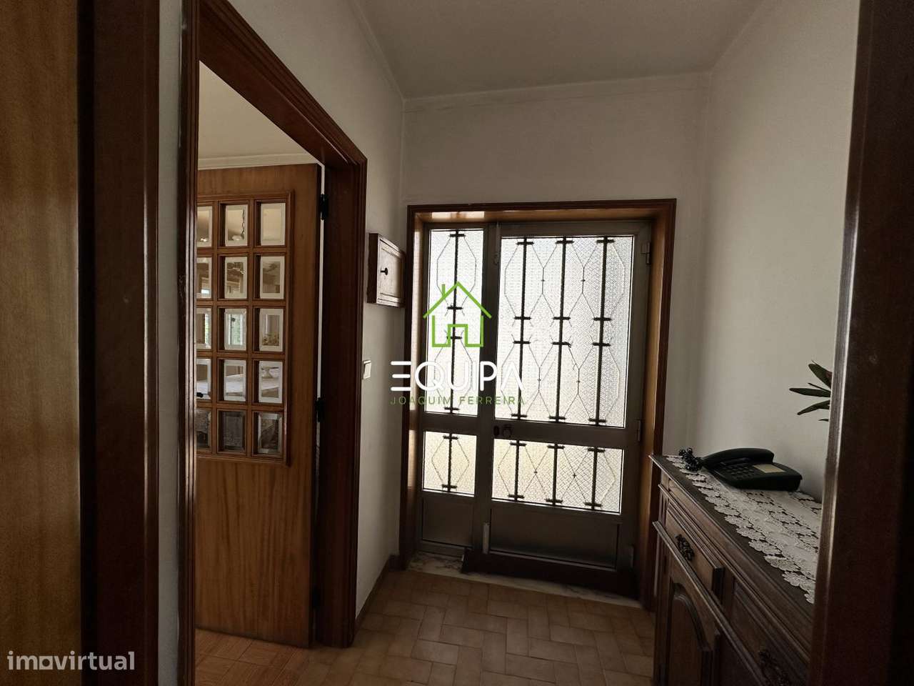 Moradia individual com UM T3 E DOIST2-12