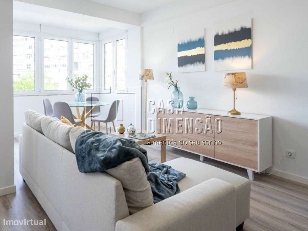 Apartamento de tipologia T3 com varanda, mobilado e equipado em Ben... - Grande imagem: 5/36