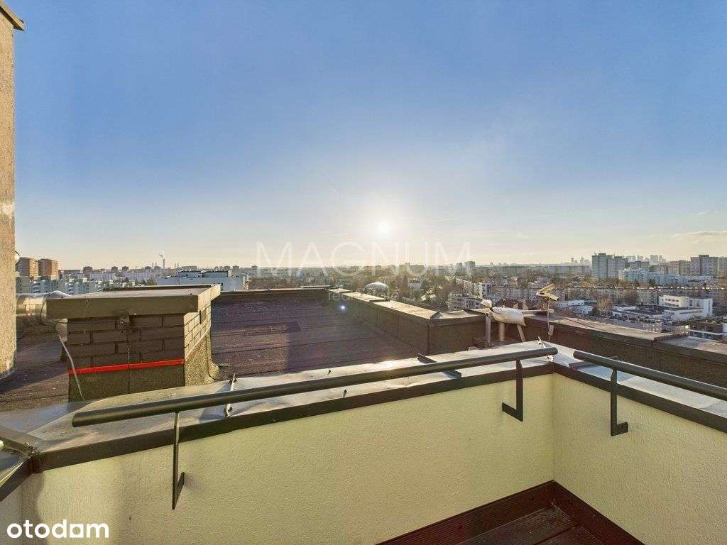 Apartament z tarasem na ostatnim piętrze!-17