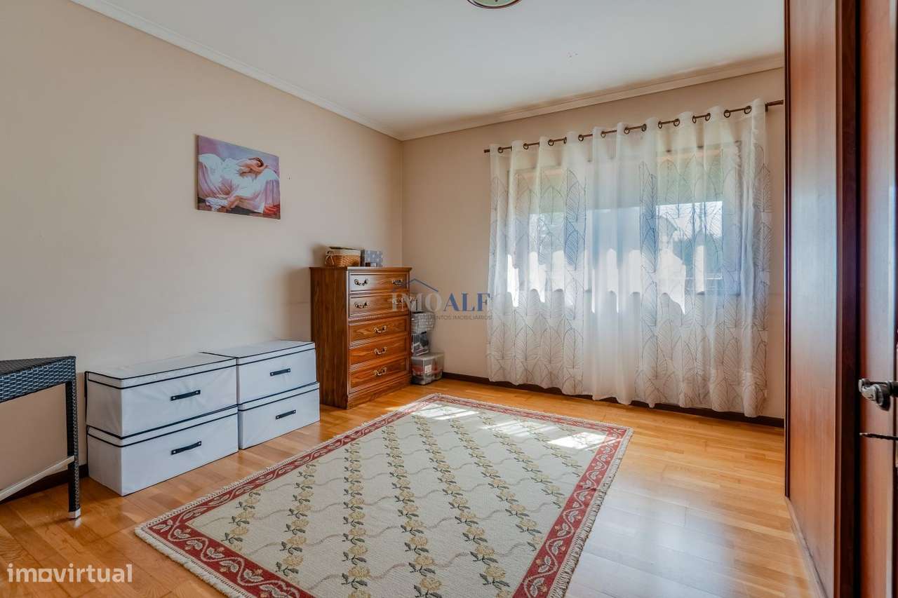 Moradia T5 em Santa Joana perto do centro de Aveiro-6