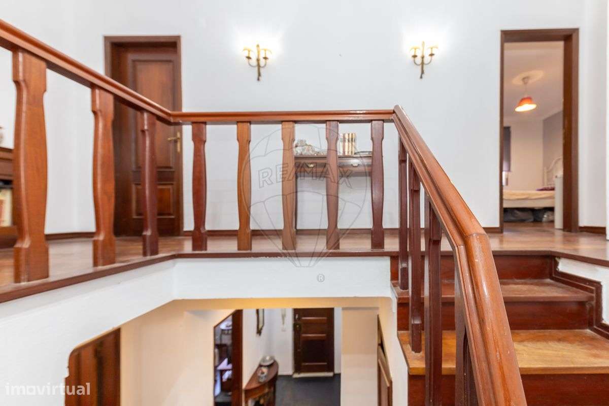 Moradia T4 para venda-17