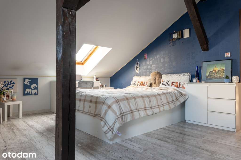 Funkcjonalny dom z garażem i ogrodem!-9