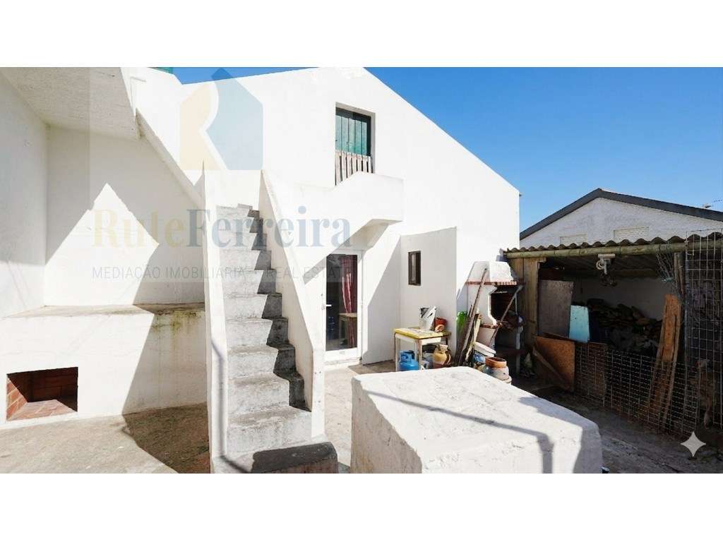 Moradia Térrea com Anexo Independente em Ribamar - Lourinhã-16