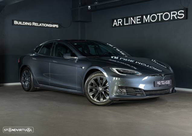 Tesla Model S 100D - 1