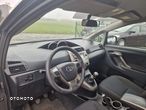 Toyota Verso 2.0 D-4D - 30