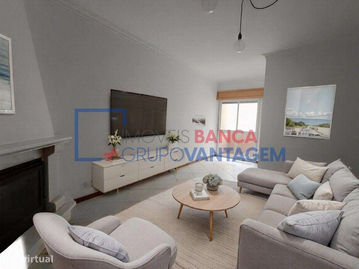 Apartamento T2 Rio De Mouro Sintra