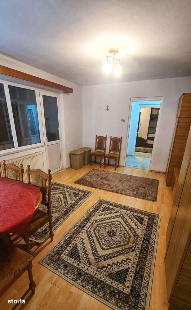 cv 110 G.Enescu- Albina , apartament 2 camere semidecomandat - Imagine principală: 4/8