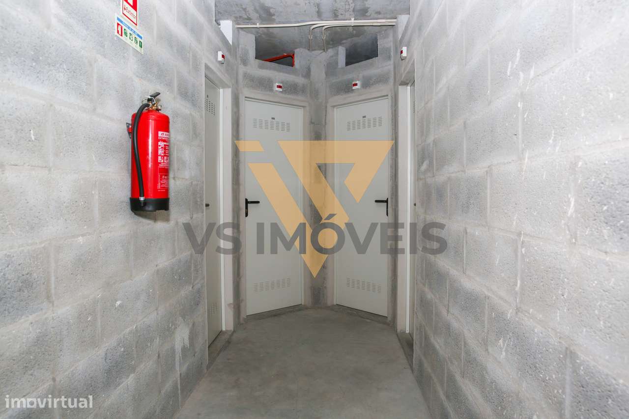 Apartamento T3 no condomínio Horta Dos Vimes em Alenquer-47