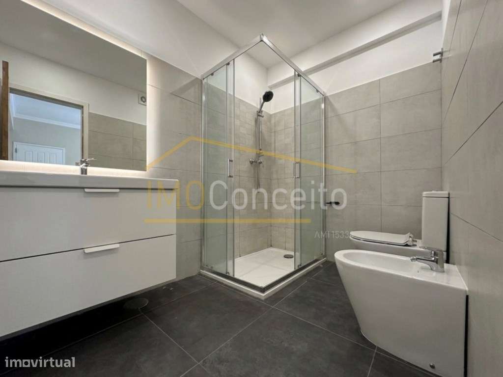 Apartamento T3 Semi Remodelado | Nossa Senhora de Fátima - Entronca...-14