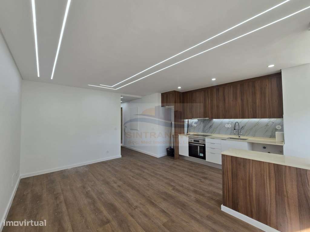 Fantástico T2 totalmente remodelado na Amadora 5 minutos de Benfica - Grande imagem: 4/26