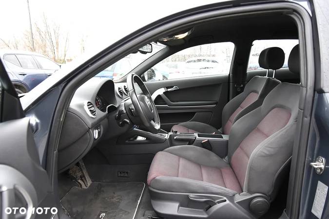 Audi A3 2.0 TDI Ambition S tronic - 10