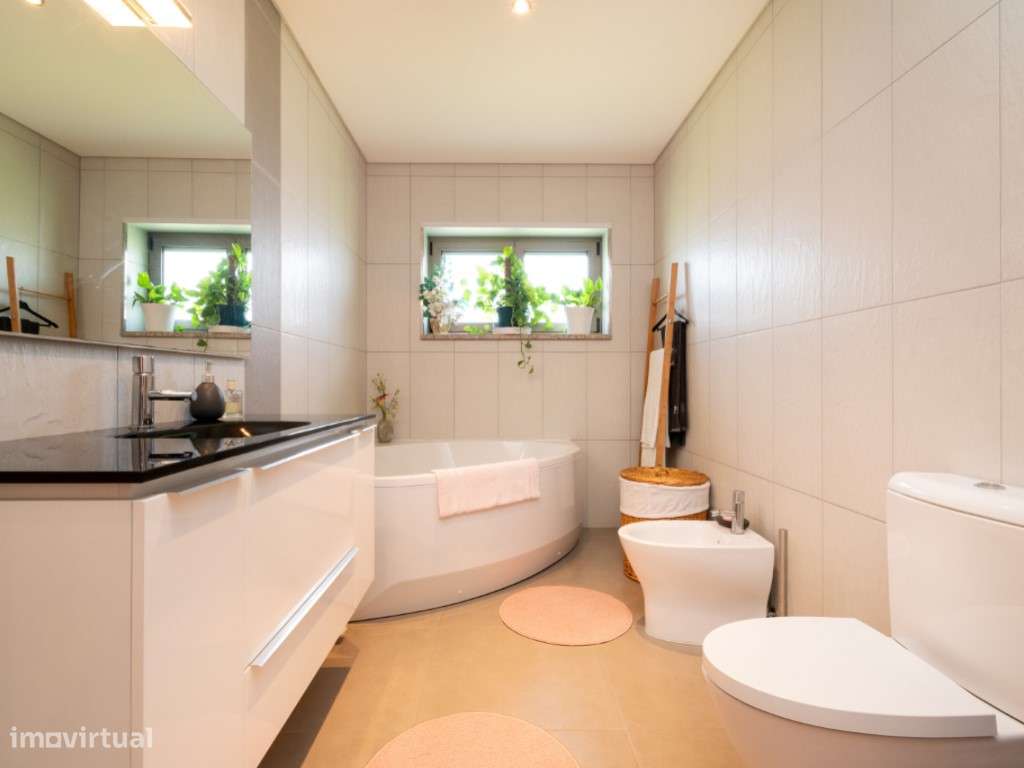 Encantadora Moradia Térrea V3-17