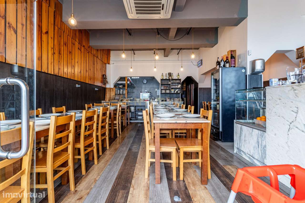 Trespasse de Restaurante em Santa Iria de Azoia-3