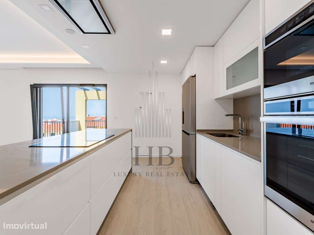 Apartamento T2 com Rooftop Privado, Piscina e Vista Panorâmica-14