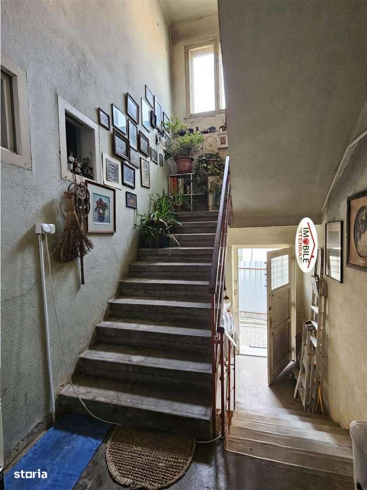 Casa cu 900 mp teren zona Calea Poplacii aproape de Parcul Sub Arini-9