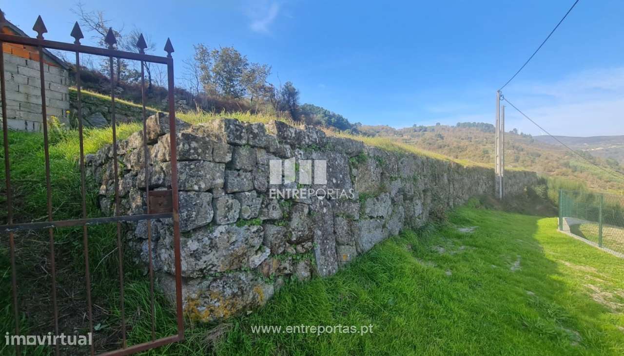 Venda de Terreno, Valadares Baião - Grande imagem: 4/31
